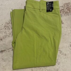 7th Avenue Design Cropped Straight Pants / 8